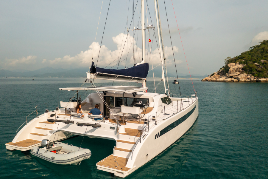 Seawind 1600 Passagemaker Catamaran description image