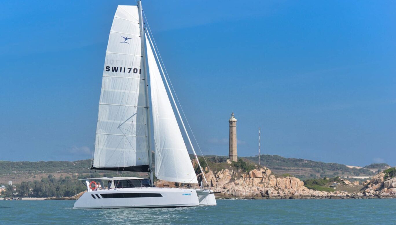 Seawind 1170 Catamaran